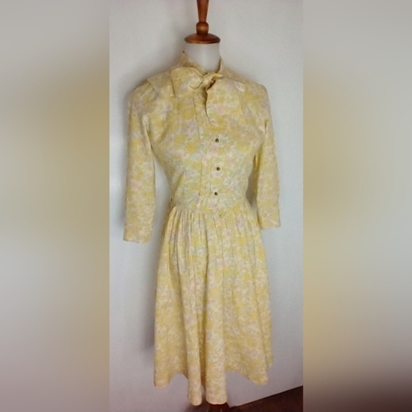 COUNTRY SET VINTAGE COTTON DRESS HOST PICK! - Picture 6 of 9